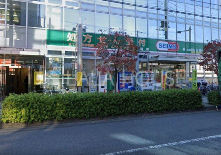 ���ӊ� �h���b�O�Z�C���X�{�������X �k��2���B 140m