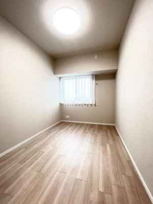 ̑ -