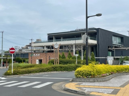 周辺環境 指扇駅(JR東日本 川越線) 徒歩9分。 660m