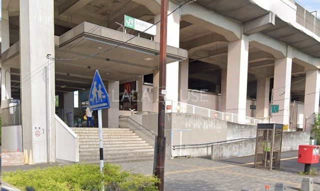 周辺環境 南与野駅(JR東日本 埼京線) 徒歩14分。 1120m